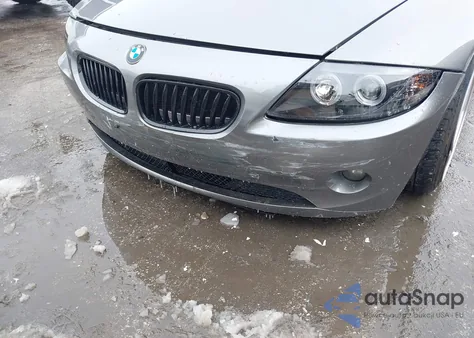 2004 BMW Z4 2.5I z USA, uszkodzony, nr VIN 4USBT33534LR68648